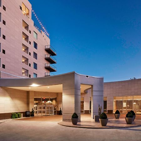 Ac Hotel By Marriott Cincinnati At The Banks Bagian luar foto