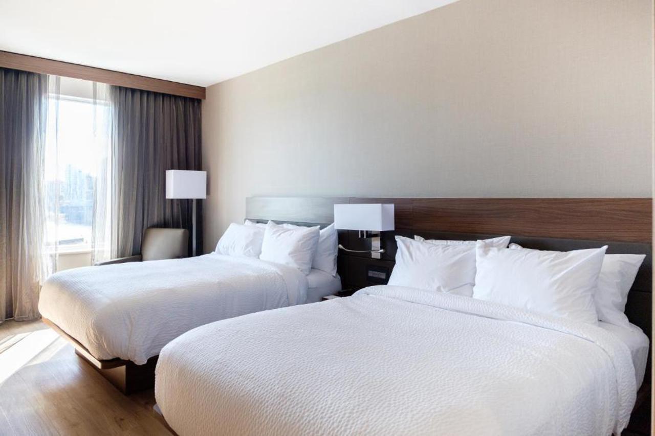 Ac Hotel By Marriott Cincinnati At The Banks Bagian luar foto